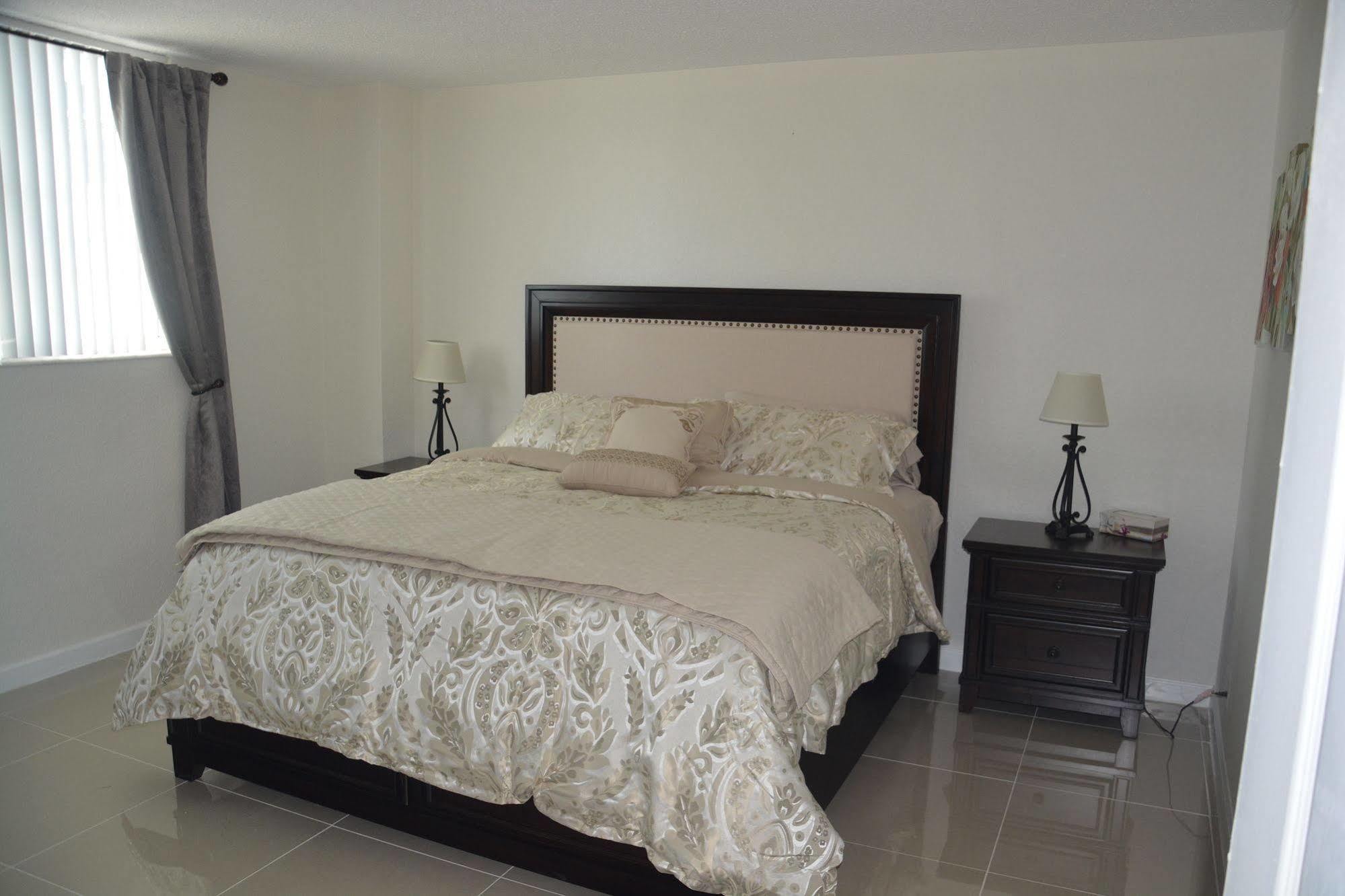 Apartments At Sian Residences Hallandale Beach Kültér fotó